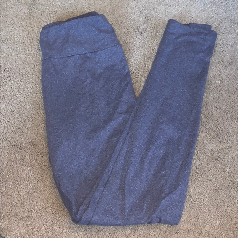 Perfect condition light purple lu la roe leggings